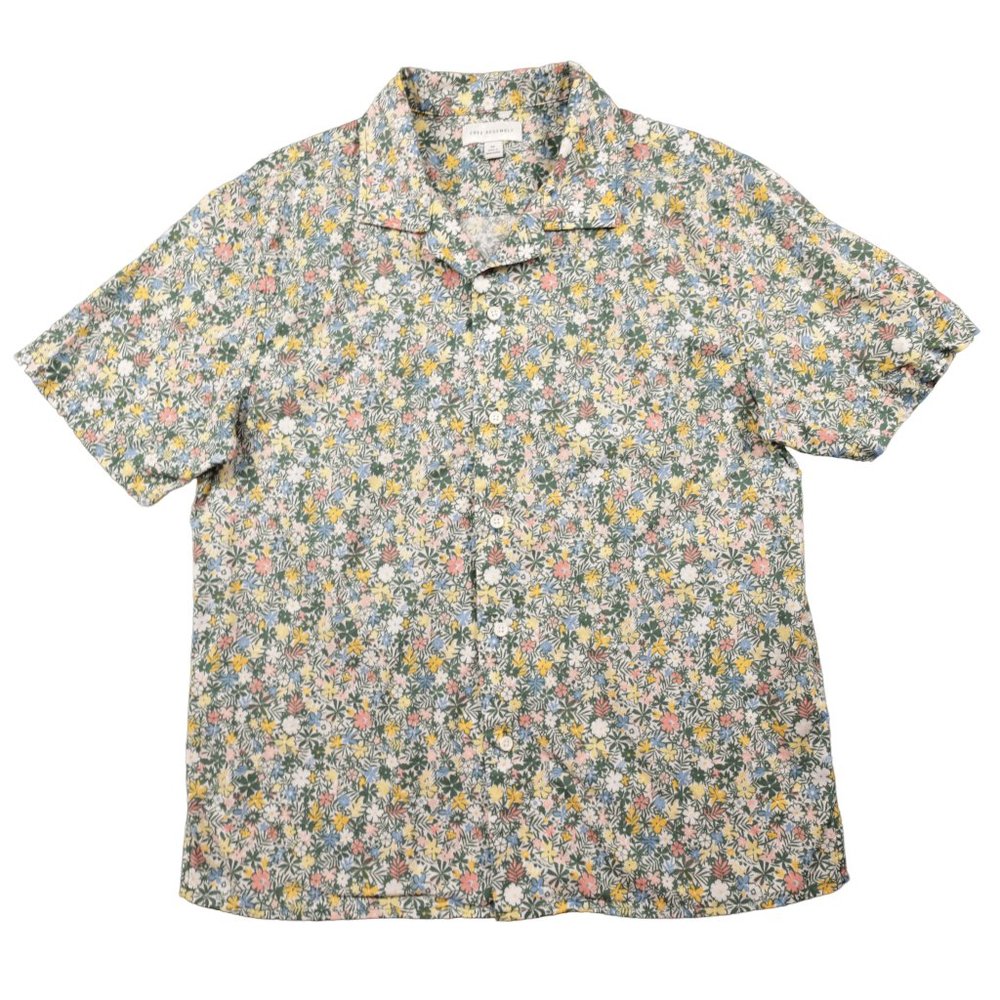 Free Assembly Short Sleeve Button Up Shirt Mens Size Medium Multicolor Floral